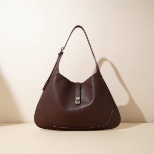 tan purse