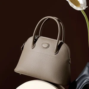 Katherine frontbackground handbag shoulderbag crossbody milkgrey 1178x