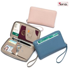 00010L 11034 Yearn leather passport holder Leather passport purse
